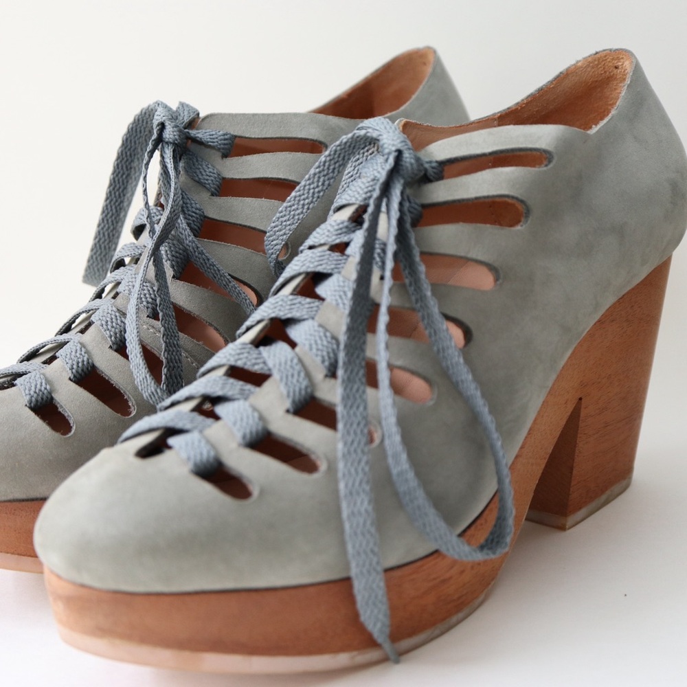 A Détacher Stevie Suede Lace-Up Platform Clog